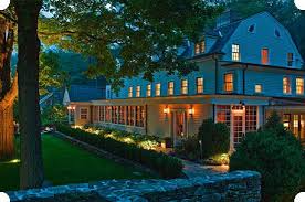 The Inn Bedford Post 954 Old Post Road Bedford Ny 10506 Luxury Inn Farmhouse Inn Celebrity Houses