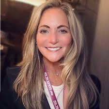 Elise Roth Tedeschi (@eliseintheatl) • Instagram photos and videos