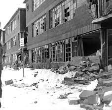 Das epizentrum liegt erneut im aleutengraben. Erdbeben In Alaska Der Tag An Dem Die Erde Menschen Verschluckte Welt