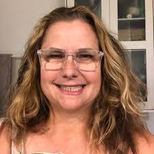 Jennifer Friedrich's Instagram, Twitter & Facebook