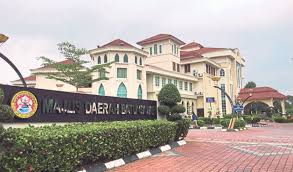 Kompleks pejabat daerah dan tanah kinta, ipoh. Tempat Pertemuan Pembesar Melayu