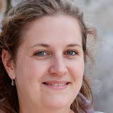 Latoya Winters's Instagram, Twitter & Facebook