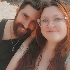 Samantha Staggs's Instagram, Twitter & Facebook