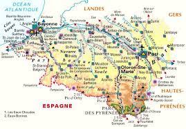 Le pays basque ou euskal herria, soit le pays de la langue basque (l'euskara), est un territoire de tradition, de et 19 % de la population totale), ainsi qu'une portion du département français des. Epingle Sur Carte Des Departements Francais