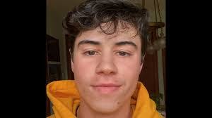 Dorian Lyons's Instagram, Twitter & Facebook