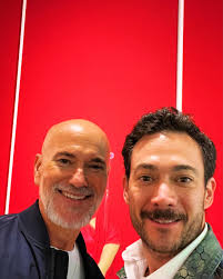 Roberto Fernando Salmon III (@robertofernandosalmon) • Instagram photos and  videos