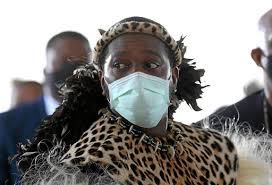 Though the amazulu traditional prime minister prince mangosuthu buthelezi has maintained that the nation's has been given a clean bill of health, mzansindaba has learnt that he was hospitalised due to an undisclosed condition. My Father S People Are Committing Suicide Zulu King Pleads With Rioters