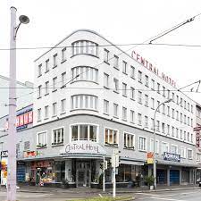 Central is an indian department store chain operated by future lifestyle fashion of future group. Hotel Central Garni Mannheim Bei Hrs Gunstig Buchen