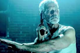 A trama se passará diversos anos após o primeiro filme, com o homem cego vivendo uma vida tranquila… até que os pecados do seu passado o encontram. O Homem Nas Trevas 2 Ganha Sinopse E Data De Estreia Confira