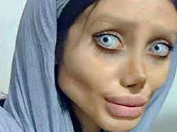 ممثلة امريكيه مشهوره , وسفيره للنويا الحسنه في العالم ولدت في 4 يونيو 1975 حسابي العربي الرسمي. Ø´Ø¨ÙŠÙ‡Ø© Ø£Ù†Ø¬Ù„ÙŠÙ†Ø§ Ø¬ÙˆÙ„ÙŠ Ù„Ù„ÙˆØ§Ø¬Ù‡Ø© Ø­ÙƒÙ… Ø¨Ø§Ù„Ø³Ø¬Ù† 10 Ø³Ù†ÙˆØ§Øª