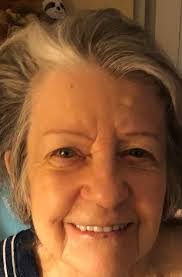 Elizabeth Boyle's Instagram, Twitter & Facebook