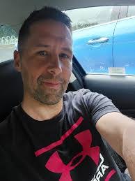 Mark Warwick's Instagram, Twitter & Facebook