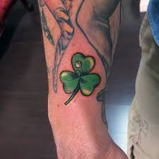 The black shamrock tattoo shop ocean isle beach nc. 50 Shamrock Tattoo Designs For Men Ireland Ink Ideas