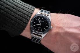 Now, onto the four hallmarks of a great diver's watch. New Sternglas Marus Dive Watch 2021 Exploring New Frontiers