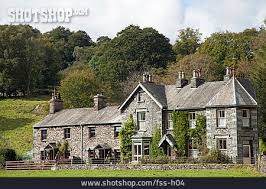 Discover your dream home among our modern houses, penthouses and villas for. Wohnhaus England Villa Lizenzfreies Bild Fss H04 Shotshop Bildagentur