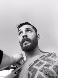 Tom Hardy Taboo 2017 Panosundaki Pin