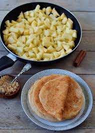 Delicious Apple Cinnamon Crepes Which Are Vegan Gluten Free And Easy To Make Perfect Fall Winter Recipe For Vegan Dishes Breakfast Dessert Yummy Fall Recipes