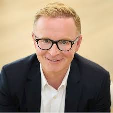 Israel Roche's Instagram, Twitter & Facebook