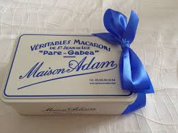 Saint Jean De Luz 64 Pays Basque Macaron Maison Adam