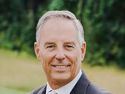 Chris Kopin of Kramer Americas narrates his unique journey of how he fell  into the AV industry through his dentist.