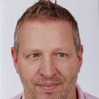 60+ perfiles de «Heymann»