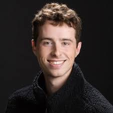 Tracie Weldon's Instagram, Twitter & Facebook