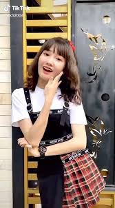 Xem thêm ý tưởng về hình ảnh, dễ thương, con gái. Fc VÅ© Thá»‹ Khanh Huyá»n Startside Facebook