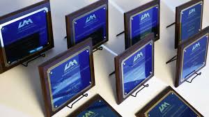 Blue falcon award template : Cfj0vtevbwxtfm