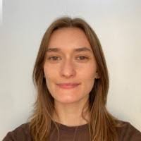 Larissa Mcclain's Instagram, Twitter & Facebook