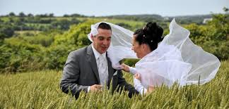 Je vous reçois à mon studio photo à lannion, uniquement sur rdv. Photographe De Mariage Dans Le Finistere Photographe Kimcass