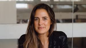 Magda Oliveira Santos assume direção-geral da Public