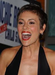 If you want to look like alyssa milano then take a printout of her picture and take to your salon or hairstylist. Alyssa Milano Short Hairstyles Alyssa Milano Hair Stylebistro