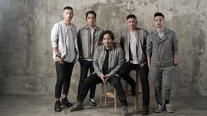We have an official suasana di hari raya tab made by ug professional guitarists. Lirik Lagu Selamat Lebaran Ungu Untuk Rayakan Hari Kemenangan