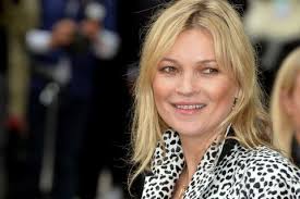 Máje další online koncert pro nadaci český mozek. Pavel Travnicek So Sieht Der Marchen Prinz Heute Aus Brigitte De