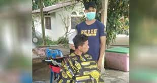 Kedai gunting rambut pak su. Tawar Khidmat Gunting Rambut Bergerak