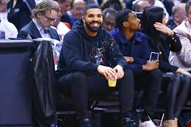 Bucks coach mike budenholzer thought. Drake Called Out For Crossing Boundaries During Bucks Game People Com