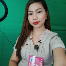 Mom solves problems, Mom accompanies, Mom cares, Mom hugs, Mom cooks, Mom  waits, Mom runs, Mom carries, Mom brings, Mom endures, Mom forgives, Mom  pampers, Mom understands, Mom juggles so that nothing