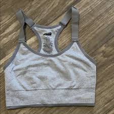 Band sizes vary greatly among sizing systems, and even by brand, but intrasystem conversion can present reasonable starting point for estimating size. Avia Zip Front Sports Bra Walmart