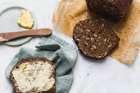 As a registered dietitian with a masters degree in nutrition from bastyr. Guinness Bread With Sunflower Pumpkin Seeds Food Table