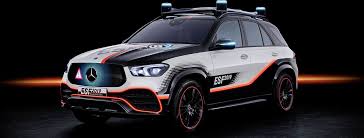 Robots de cocina y accesorios. El Mercedes Benz Esf 2019 Anticipa El Futuro De La Marca Robots Asistentes Volante Y Pedales Retractiles