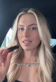 Hope Wayman's Instagram, Twitter & Facebook