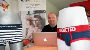 Comment faire pour mettre à jour la carte grise de mon véhicule ? Textile Il Vend A Domicile Des Sous Vetements Masculins Made In France Brest Maville Com