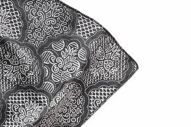 Foulard bandana tuto language:fr / 900 idees de foulards en 2021 foulard s habiller avec un foulard tenues avec echarpe.s'il est trop grand, vous pouvez le recouper un peu, mais n'oubliez pas que vous allez perdre entre 1. Tuto 3 Facons De Coudre Un Headband Pour Les Vacances Couture Debutant