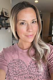 Virtual Seint color matches and lessons