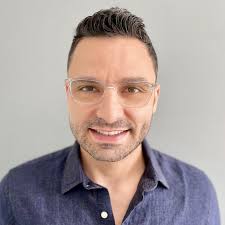 Veronica Cruz Email & Phone Number