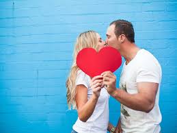 You would ask normal questions about what do you do , what are you are interests as. The New Relationship Timeline Are You On Schedule