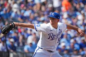 Kris Bubic traded from the Royals to the Dodgers
