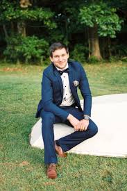 Hi, i recently bought a charcoal suit for an upcoming evening party. 20 Ways To Wear Blue Suits With Brown Shoes Ideas For Men