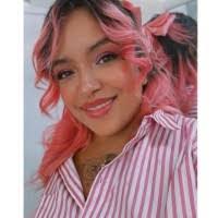 Amy Herod's Instagram, Twitter & Facebook