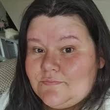 Girl fat-shamed as woman asks if she has booked her gastric sleeve yet